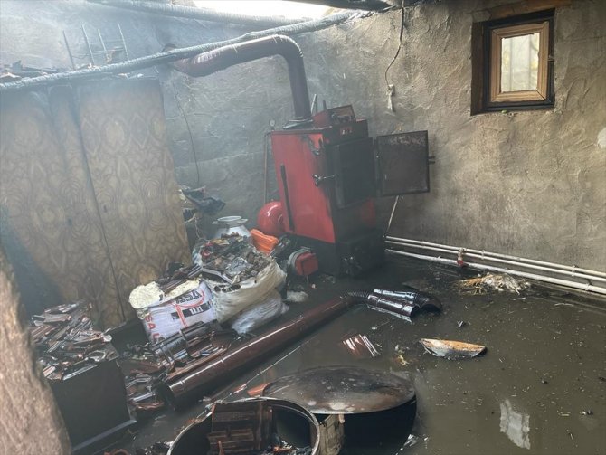 Konya'da samanlıkta çıkan yangın söndürüldü