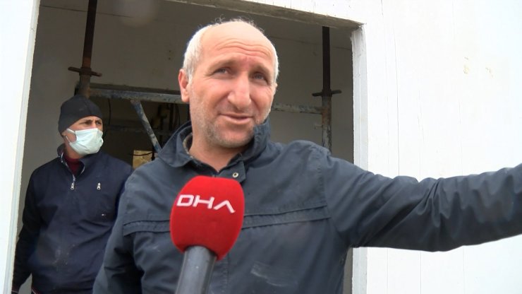 Motosikletle geldiler silahla vurup kaçtılar