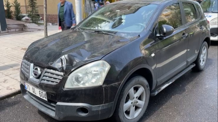 Otomobilin çarptığı 12 yaşındaki Buğra ağır yaralı