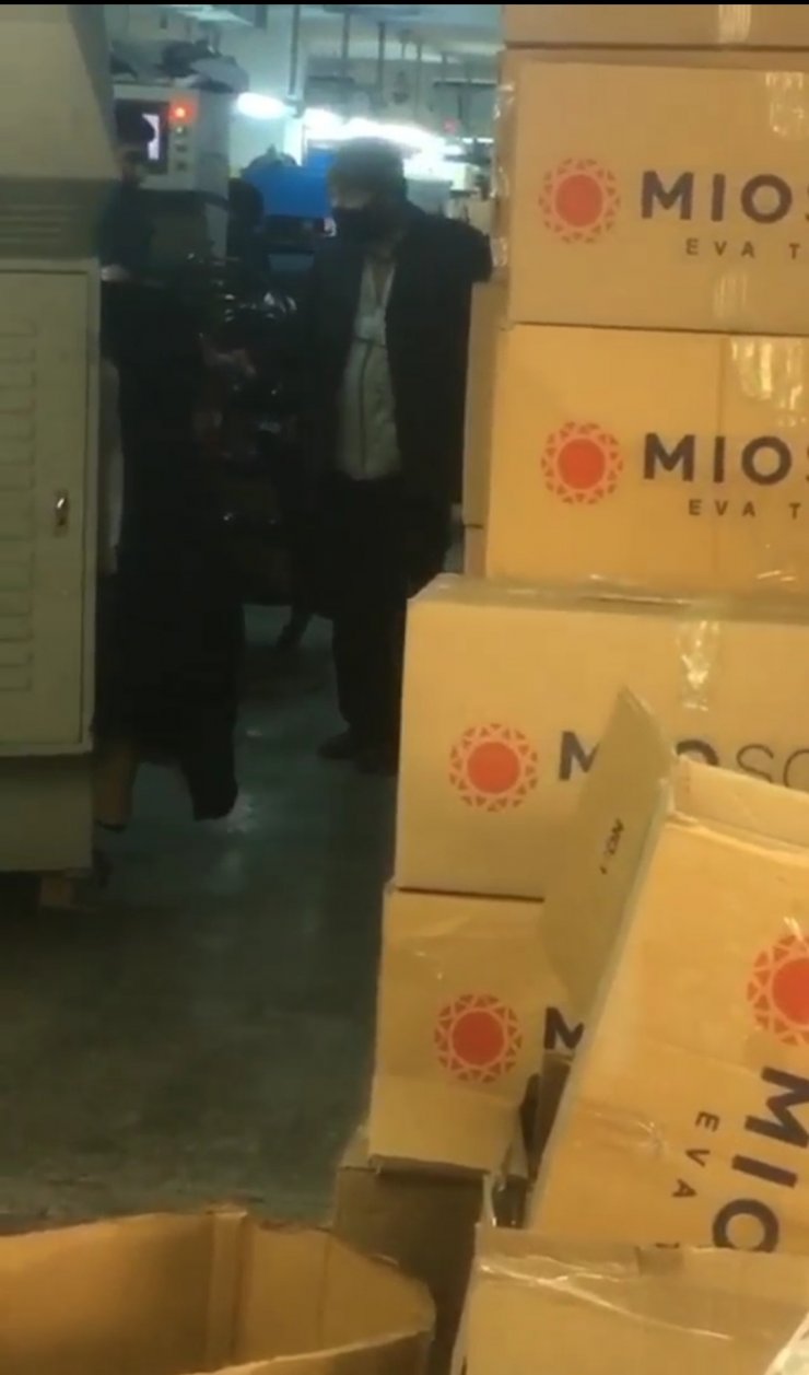 'Sağır ve dilsiz' dilenci zabıtaya bülbül kesildi