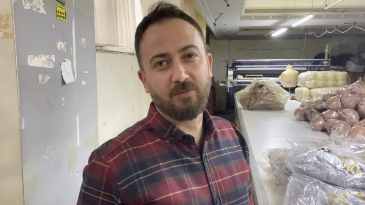 Silahlı kavgada durakta bekleyen kadın vuruldu