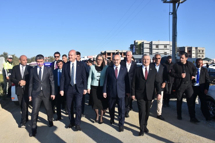 Bakan Kurum: İzmir'de 13 bin 500 konut inşa edildi