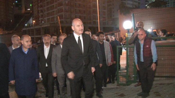 Bakan Soylu'dan, şehit Teğmen Kanlıkuyu'nun babasına taziye ziyareti