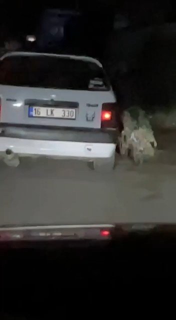 Bisiklet sürücüsünün tehlikeli yolculuğu kameralarda