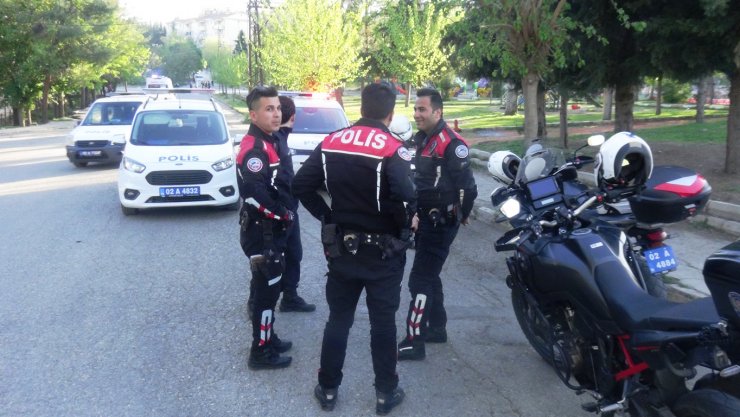 İki grup arasında kavga: 6 yaralı, 8 gözaltı