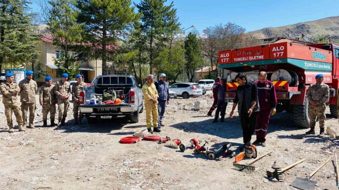 Jandarma ve güvenlik korucularına yangınla mücadele eğitimi