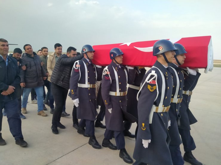 Şehit Cengiz Yiğit memleketi Ağrı'da son yolculuğuna uğurlandı