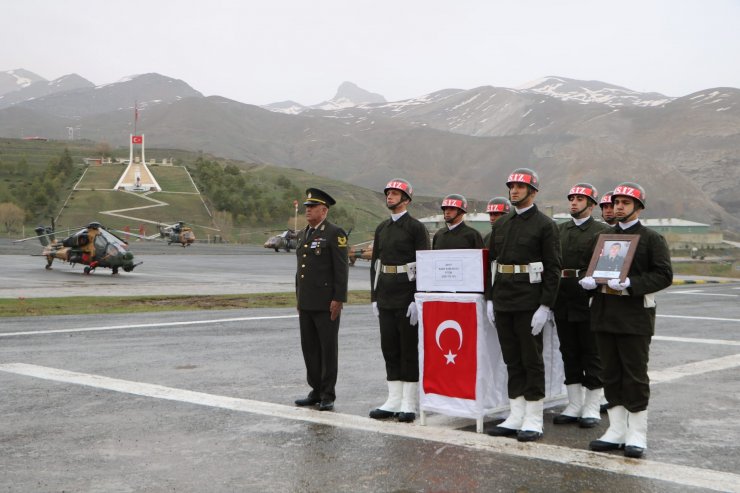 Şehit teğmen, törenle memleketine uğurlandı