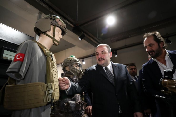 Zelenski ile ekibinin balistik korumalı kask ve yeleği Yozgat'tan