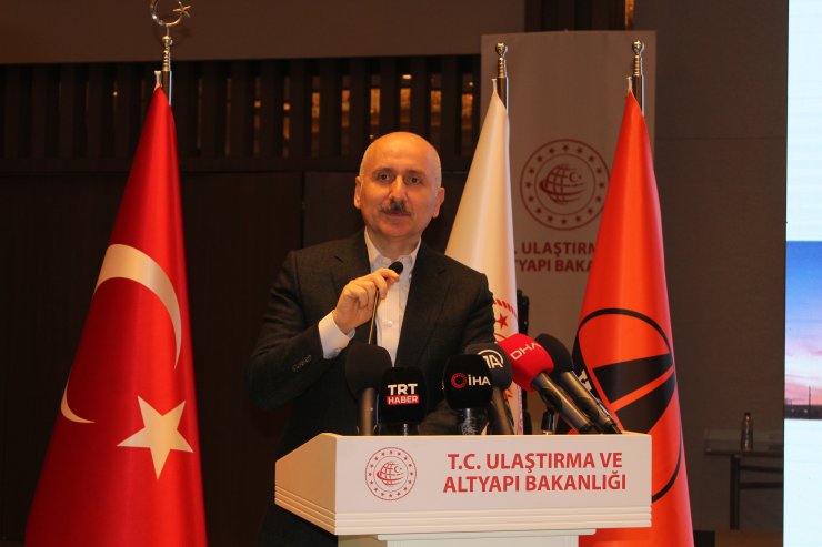 Bakan Karaismailoğlu: Emniyetli yol altyapısı ile kaza oranlarını azaltacağız