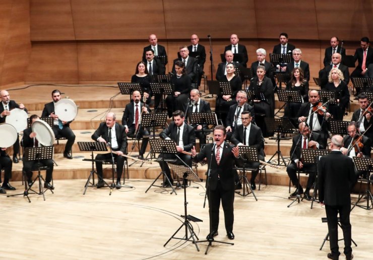 Bakan Varank, gençlerle iftarda buluştu