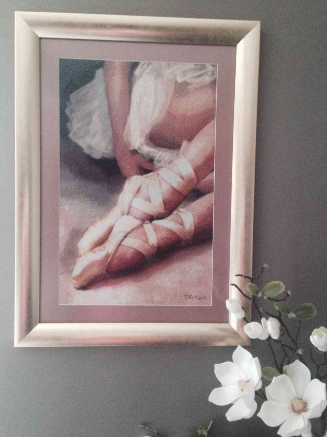 Bu tablolarda boya da yok fırça da