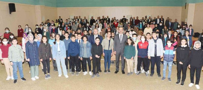 Çocuk Meclisi'nin ilk toplantısı yapıldı