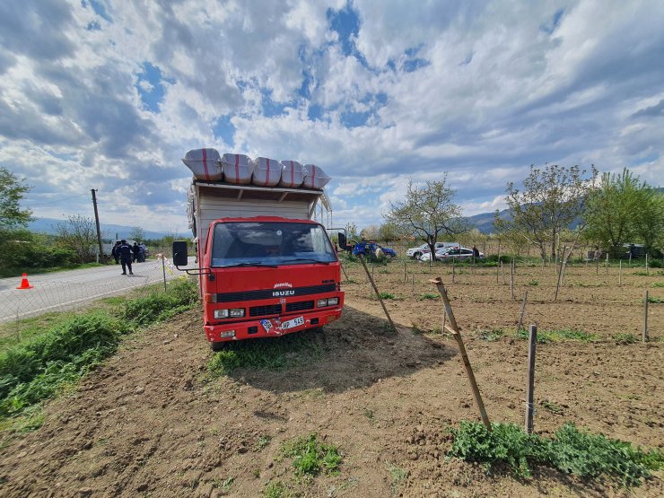 Kamyonetle patpat çarpıştı: 1 ölü, 2 yaralı