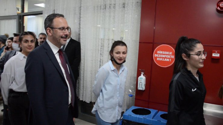 Kasapoğlu: Gençliğe olan desteklerimiz hızla devam edecek