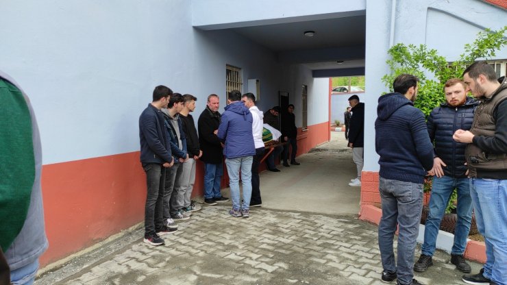 Okuldaki kavgada ölen Enes, toprağa verildi