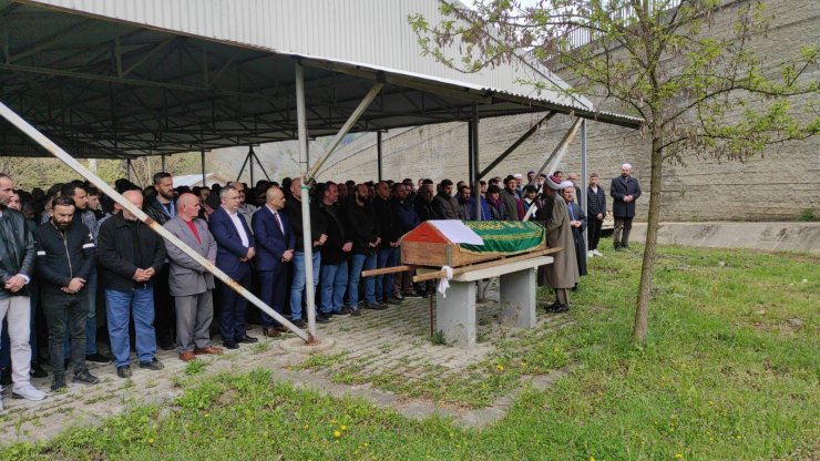 Okuldaki kavgada ölen Enes, toprağa verildi