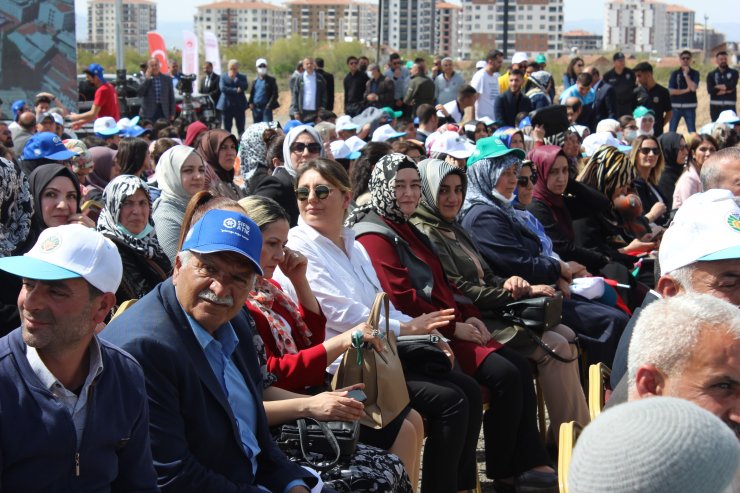 Bakan Kurum: Milletimiz cevabı sandıkta verecek
