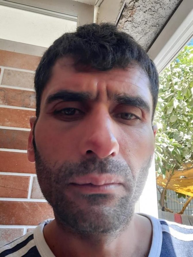 Bıçaklandıktan sonra denize atılmış