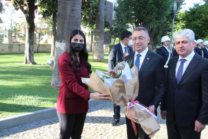 Cumhurbaşkanı Yardımcısı Fuat Oktay Hatay’da
