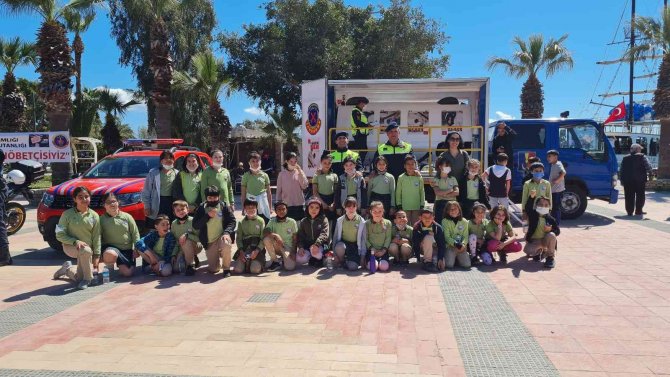 Emniyet kemerinin önemini böyle anladılar