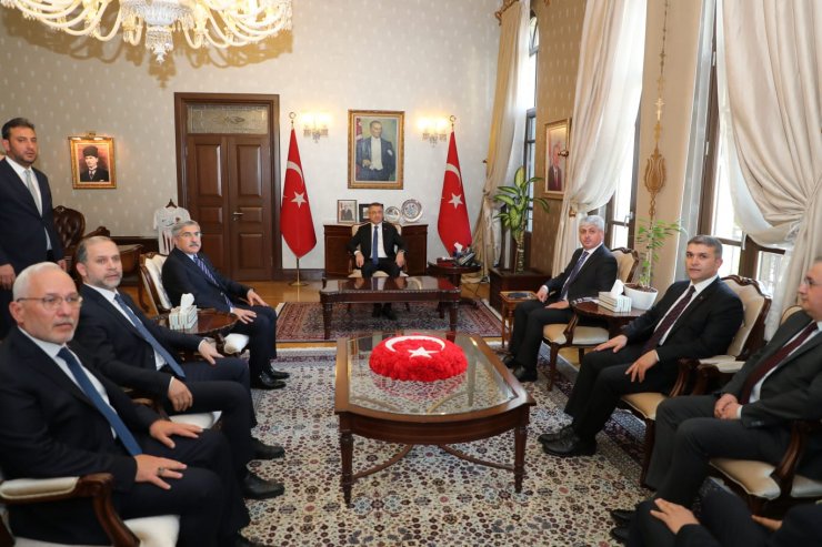 Fuat Oktay: Hatay, tarımda önemli bir noktaya geldi