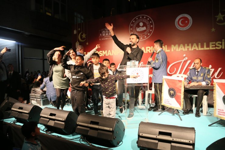 İçişleri Bakanı Soylu Gaziosmanpaşa'da Romanlarla iftar yaptı