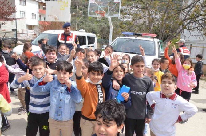 Jandarma ekipleri ve kullandıkları ekipmanlar tanıtıldı