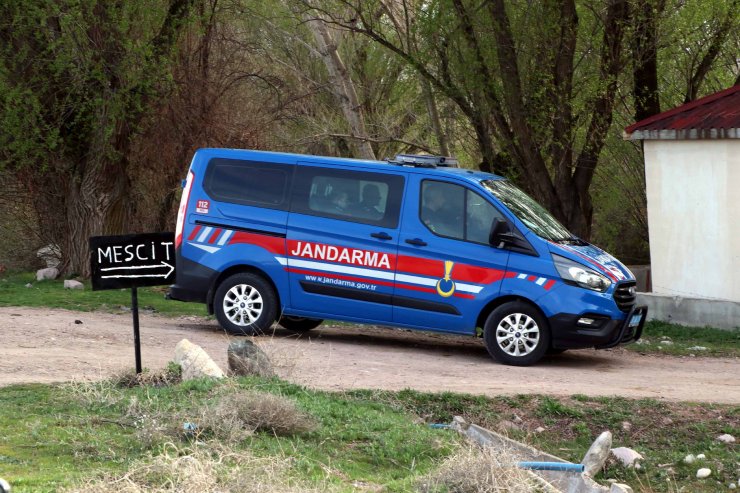 Komşuların hayvanlara 'su verme' kavgası kanlı bitti: 1 ölü, 2 yaralı