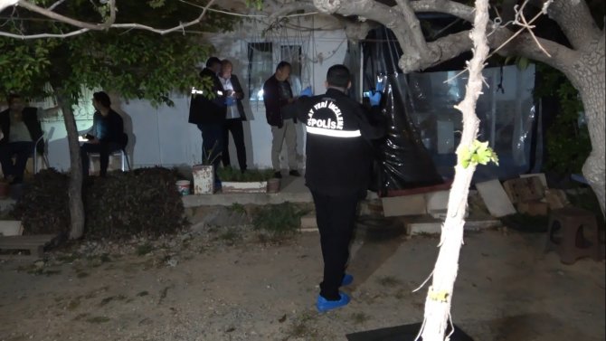 Alkollü genç, para yüzünden tartıştığı babasının başına mermer ile vurarak öldürdü