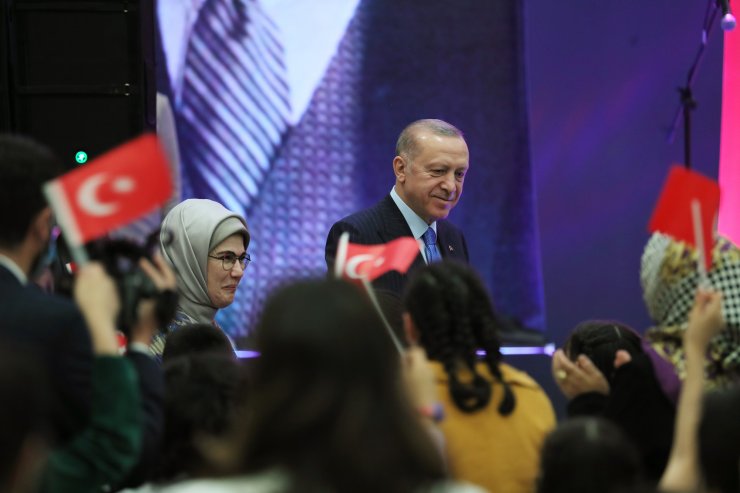 Cumhurbaşkanı Erdoğan çocuklarla iftar yaptı