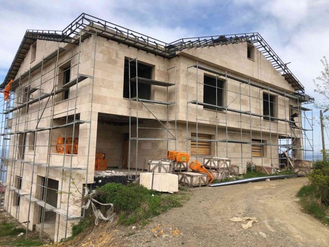 Kablolarını çalanı ihbar edene 20 bin TL ödül verecek