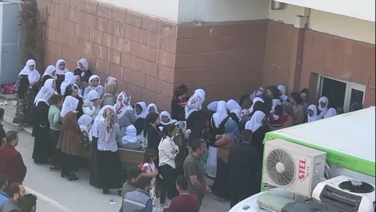 Kamyon kömür ocağında 200 metreden yuvarlandı: 1 ölü, 1 yaralı