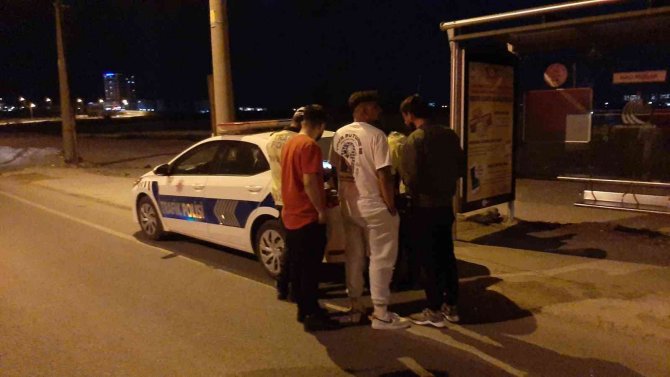 Alkolü olan karavan sürücüsü polise zor anlar yaşattı