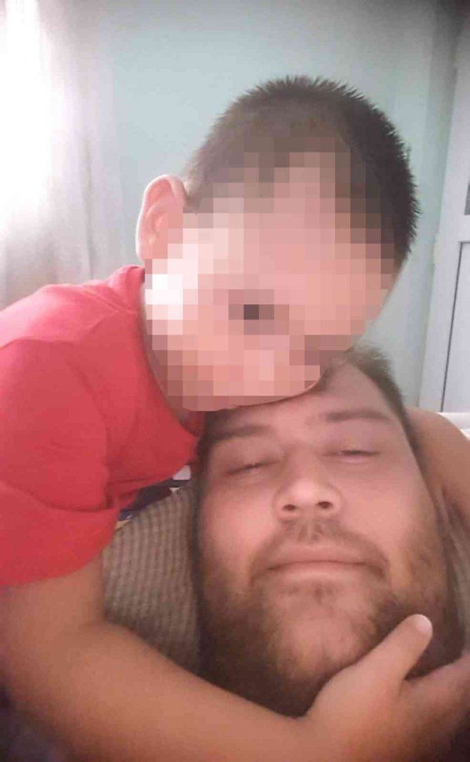 Anne şiddeti iddiasıyla 5 yaşındaki çocuğunun velayetini istiyor