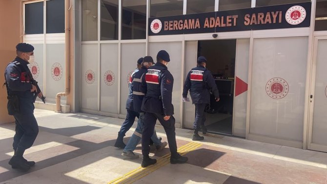 Jandarma işçi kılığında operasyonla aranan şahsı yakaladı