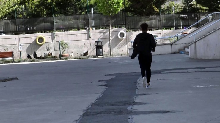 Kamu personeli olmak isteyen 95 bin engelli sınava girdi 