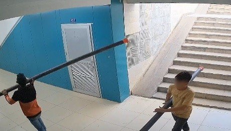 Konya'da çocukların alt geçitteki kameraları kırma eğlencesi pahalıya patladı!