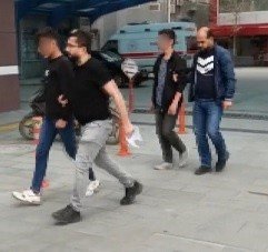 Konya'da çocukların alt geçitteki kameraları kırma eğlencesi pahalıya patladı!