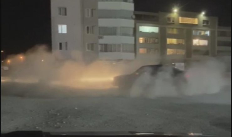 Konya'da gece vakti drift yapan kişinin ehliyetine el konuldu, para cezası kesildi