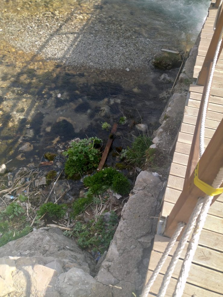 Köprüden düşen kadın öldü