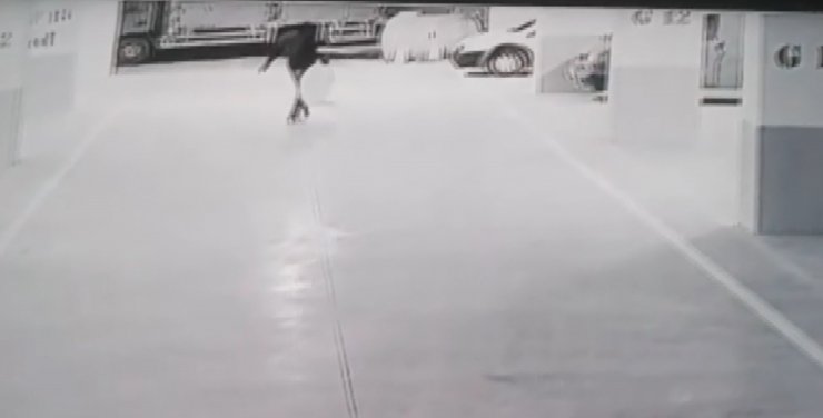 Oto yıkamacıdan 120 bin liralık malzeme hırsızlığı kamerada