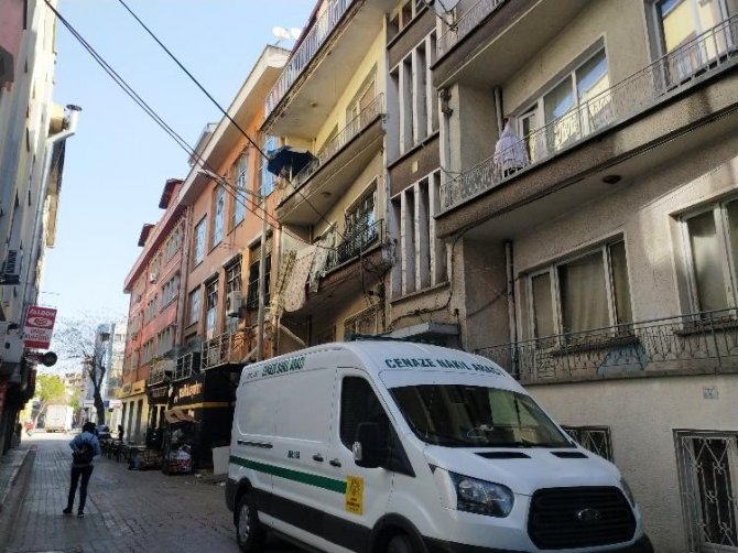 Evinde bıçaklanarak öldürülen yabancı uyruklu kadının zanlısıyla ilgili yeni gelişme!