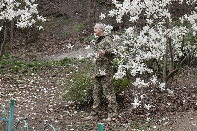 Kiev'in caddeleri canlanmaya başladı