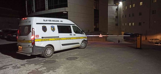 Komşu kavgasında kan aktı: 1 ölü, 1 yaralı