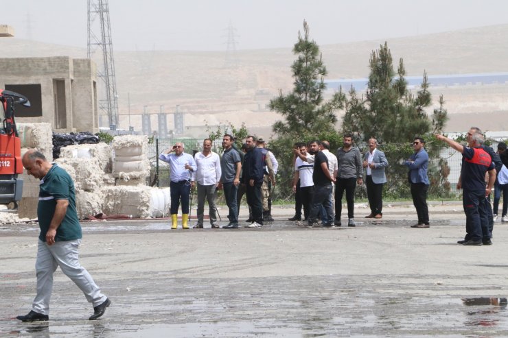 Tekstil fabrikasında yangın çıktı