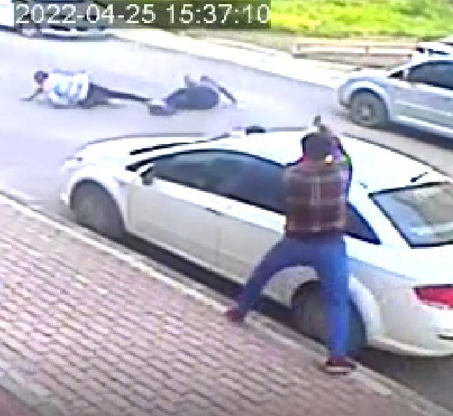 Tokat atılınca kurşun yağdırdl