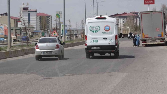 17 yaşındaki genç ölü olarak bulundu