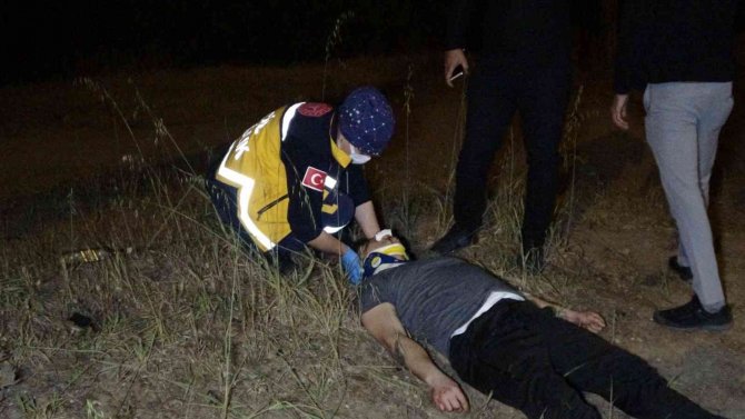 Alkollü sürücü çam ağacına çarptı