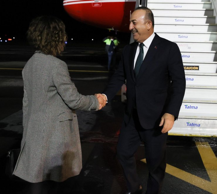 Bakan Çavuşoğlu, Ekvador’da